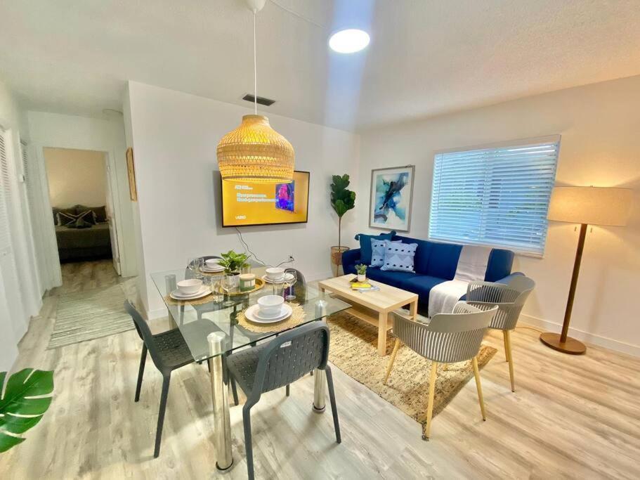 הוילה מיאמי Beautiful & Relax Family House 2/1- Free Parking מראה חיצוני תמונה
