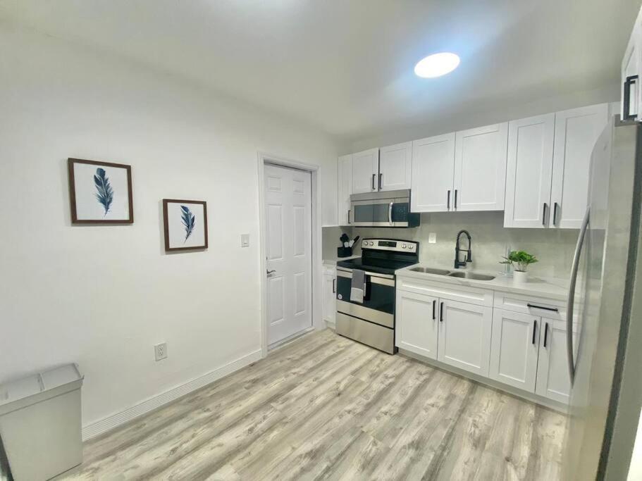הוילה מיאמי Beautiful & Relax Family House 2/1- Free Parking מראה חיצוני תמונה