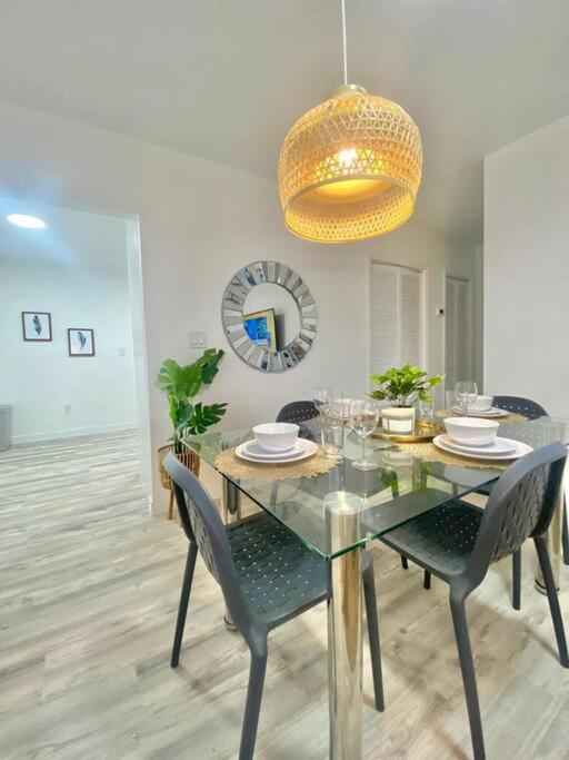 הוילה מיאמי Beautiful & Relax Family House 2/1- Free Parking מראה חיצוני תמונה