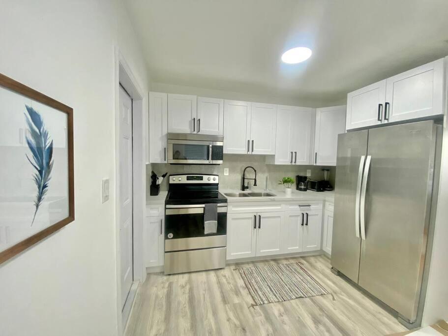 הוילה מיאמי Beautiful & Relax Family House 2/1- Free Parking מראה חיצוני תמונה